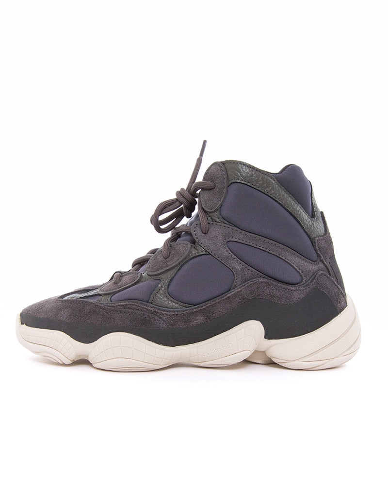 The ADIDAS YEEZY 500 UTILITY BLACK has received