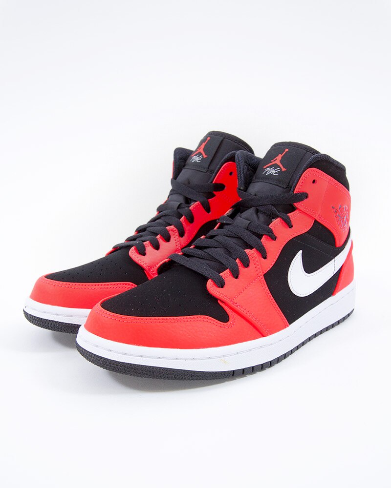 Nike Air Jordan 1 Mid | 554724-061 | Svart | Sneakers | Skor | Footish