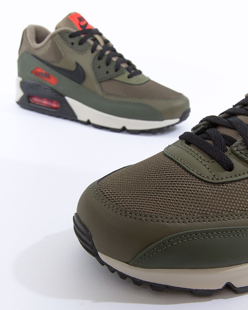 Nike Air Max 90 Essential | AJ1285-205 | Green | Sneakers | Skor | Footish
