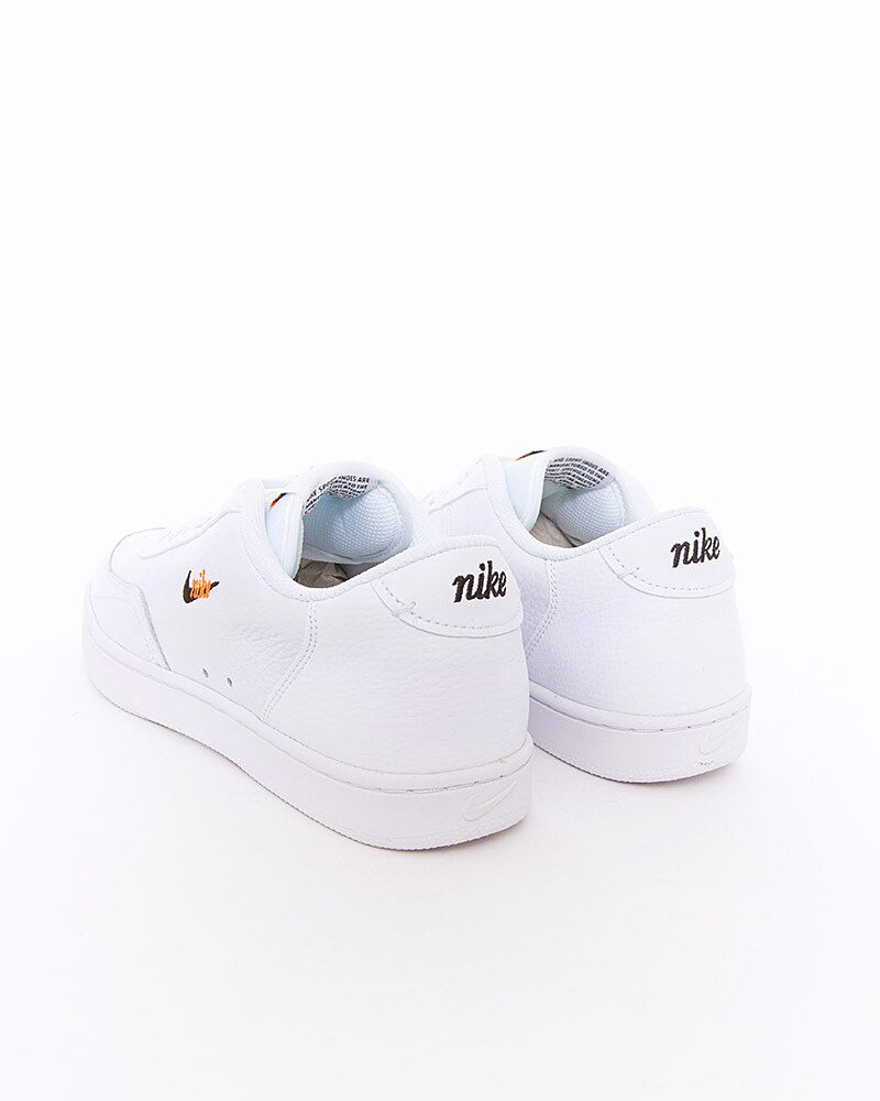 nike court vintage premium sneaker