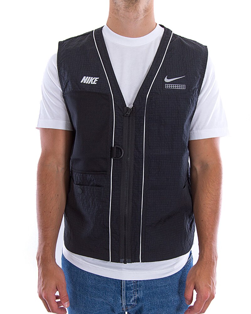 nike dna vest