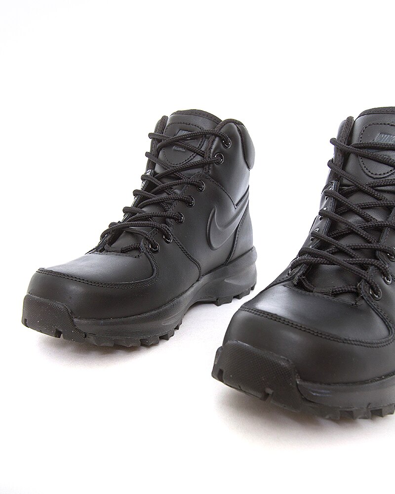 nike manoa boots womens