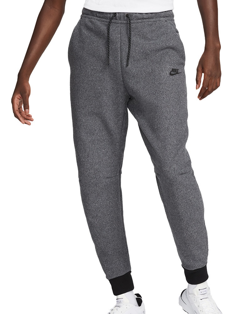 Nike Tech Fleece Winterized Joggers | DQ4808-010 | Svart | Kläder | Footish