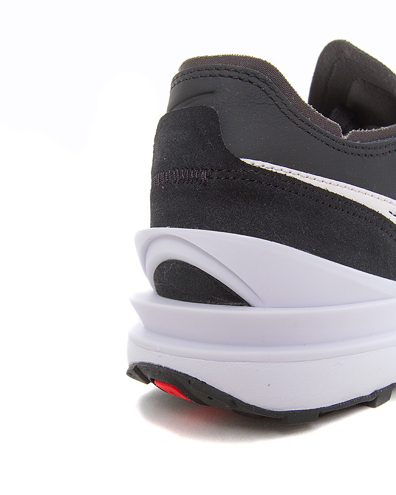 Nike Waffle One Leather DX9428001 Svart Sneakers Skor Footish