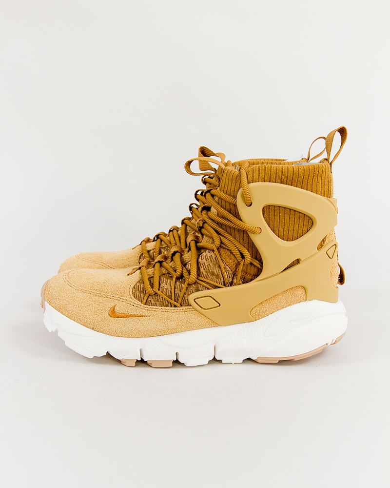 Nike Wmns Air Footscape Mid Utility AA0519 700 Brown