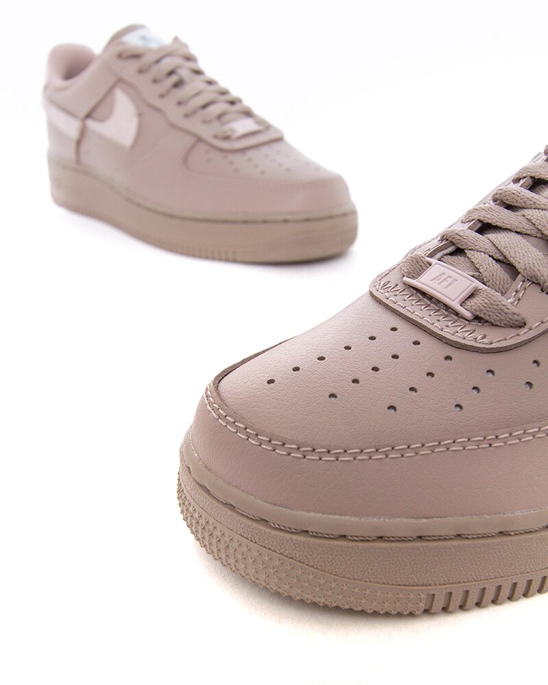 nike wmns air force lxx