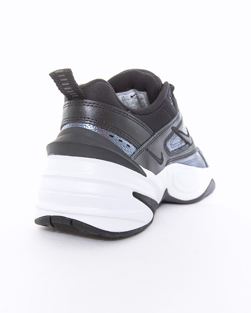 nike wmns m2k tekno essential
