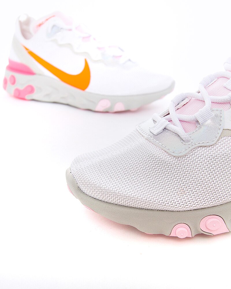 wmns react