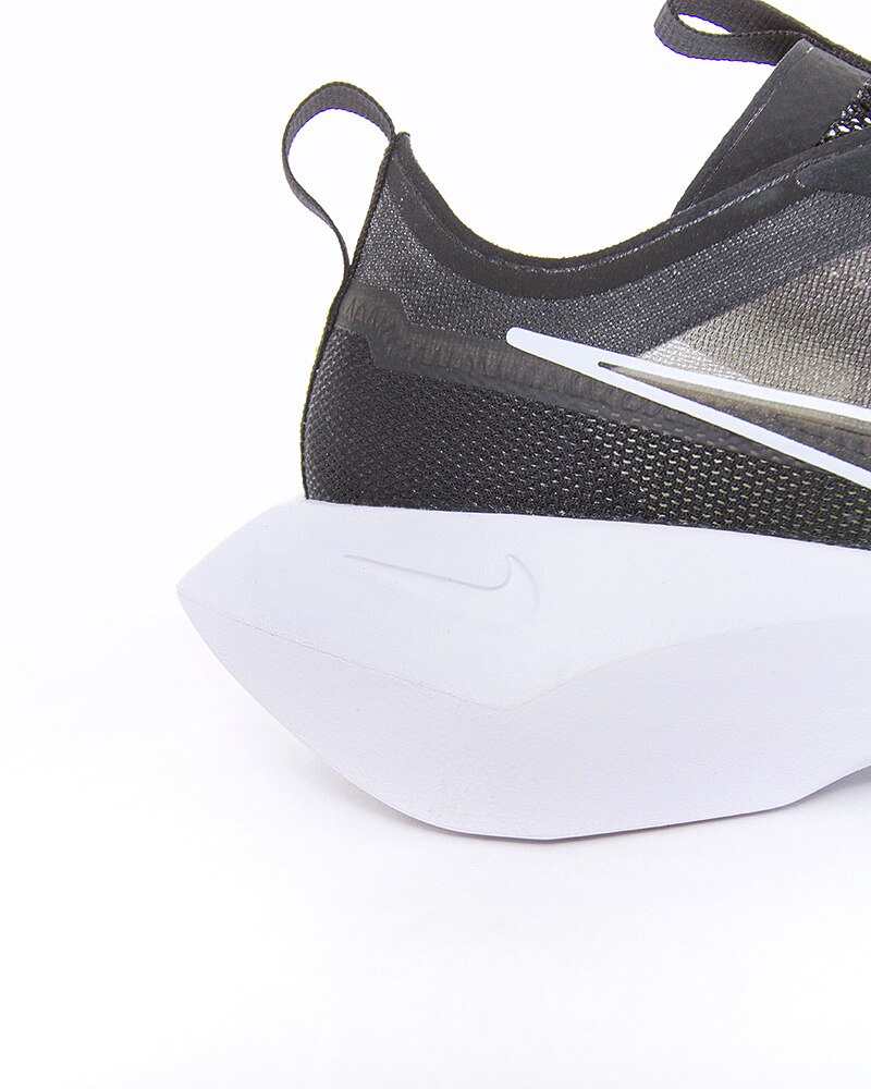 nike vista lite black size 5