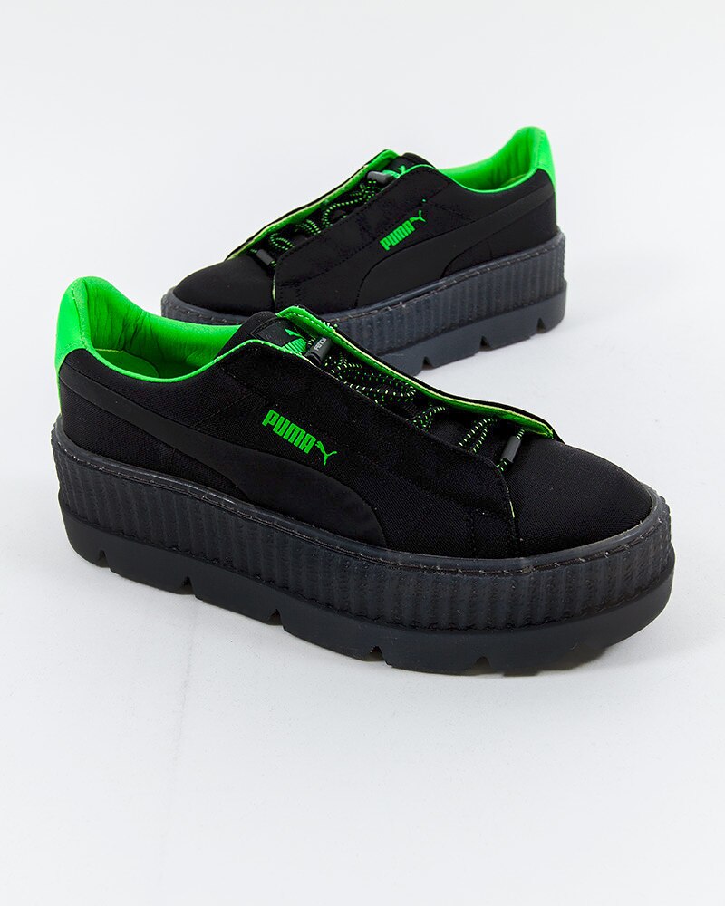 puma cleated