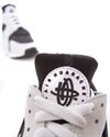 Nike Air Huarache (DD1068-001)
