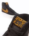 Nike Wmns Blazer Mid 77 (DC9207-001)
