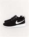 nike-wmns-roshe-one-844994-002-1