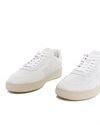 Veja V-90 Leather (VD2003380)